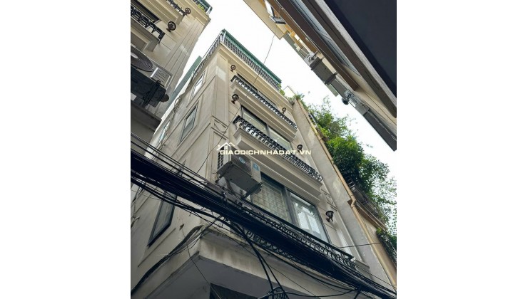 Tôi bán nhà tại ngõ 79, phố 8/3,lô góc, 32M2, 5 TẦNG, MT4.1m GIÁ 6.3 TỶ