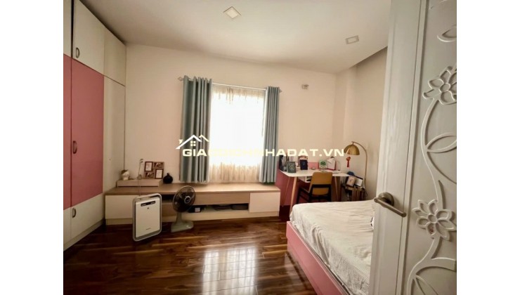 NHÀ KDC MELOSA KHANG ĐIỀN 3 TẦNG 4PN CHỈ 9 TỶ - NGAY TẠI VÕ CHÍ CÔNG - PHÚ HỮU QUẬN 9