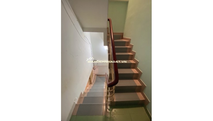 NHÀ ĐẸP NGUYỄN THỊ TẦN NGAY CHỢ RẠCH ÔNG TRUNG TÂM Q8 - HẺM  XE HƠI VÀO NHÀ – SỔ VUÔNG VỨC HOÀN CÔNG ĐỦ - 50M2 – CHỈ TỪ 8 TỶ