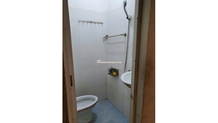 Nhà mặt đường Ngọc Lâm, quận Long Biên, 25m2 x 3 tầng
