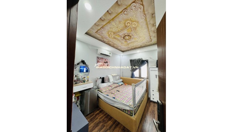 CHỦ GẤP BÁN – HẠ CÒN 7,1 TỶ NHÀ ĐẸP 5 TẦNG BTCT –  38M2 -  HẺM XE HƠI THÔNG - SÁT MẶT TIỀN HƯNG PHÚ - QUẬN 8