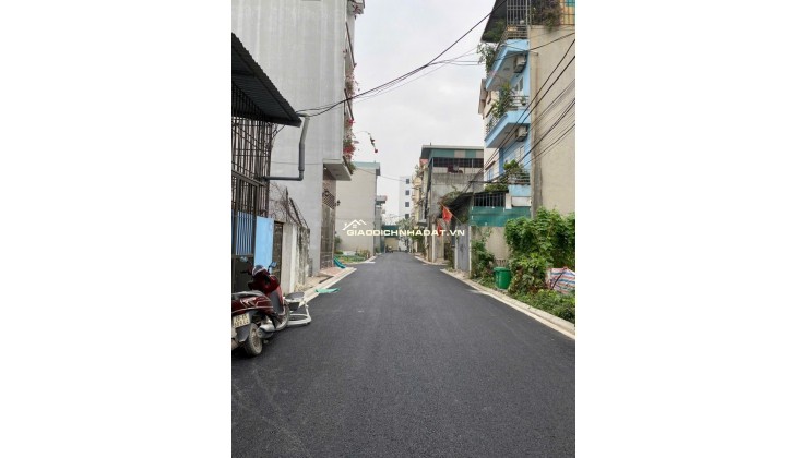 CHÍNH CHỦ NHỜ BÁN LÔ ĐẤT PHÂN LÔ ĐÂU GIÁ AO NGÒI, ĐỨC THƯỢNG, HOÀI ĐỨC, THÔNG THOÁNG, ĐƯỜNG NHỰA, DÂN CƯ VĂN MINH. CHỈ CÁCH 500M RA PHỐ, THÔNG RA VẠN