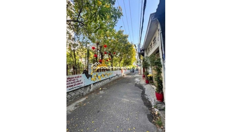 TRƯỚC NHÀ 3.5M THÔNG  - 45M2 (4x11M) HẬU 4.1M - 4 TẦNG 4 PHÒNG NGỦ - SỔ VUÔNG ĐẸP - HOÀN CÔNG ĐỦ.