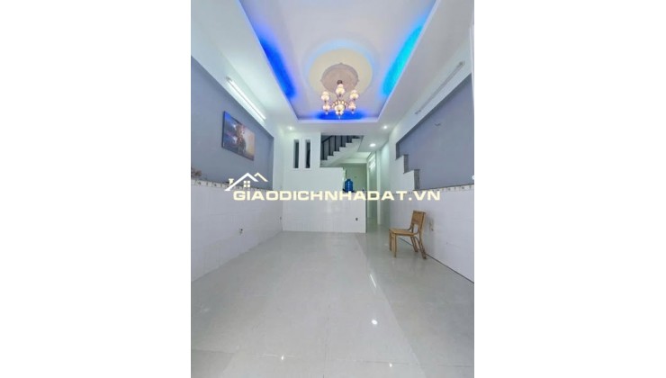 Nhà 3 Tầng Btct - 60m2 - Đường 6m Thông - Sát MT Đường Nguyễn Duy Trinh, Quận 9  -chỉ 4.55 TỶ