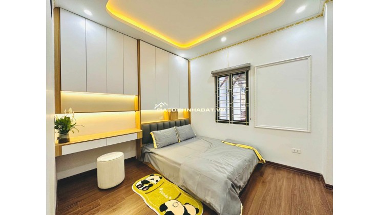 bán nhà đẹp chính chủ 40m2 4 tầng full nội thất hơn 6 tỷ