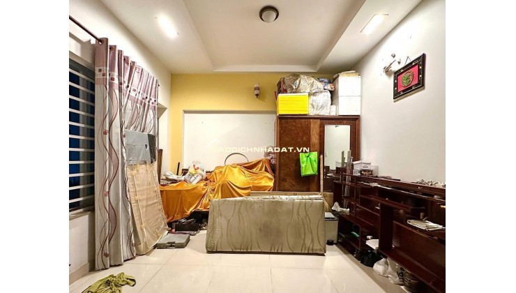 CHỈ 7.x TỶÂu Cơ 77m2, Phú Trung Tân Phú .Vị trí: Gần mặt tiền ngay ngã 4 Âu Cơ & Lạc Long Quân