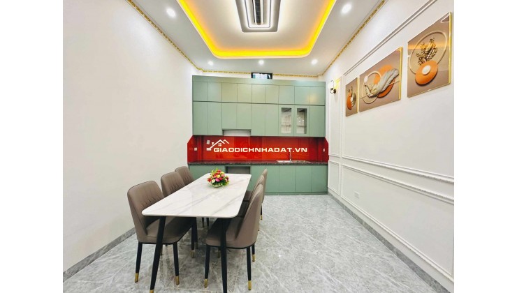 bán nhà đẹp chính chủ 40m2 4 tầng full nội thất hơn 6 tỷ