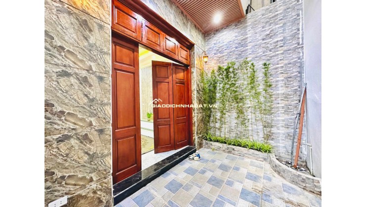 bán nhà đẹp chính chủ 40m2 4 tầng full nội thất hơn 6 tỷ