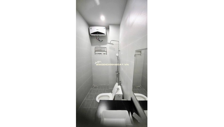 BÁN NHÀ MỚI XÂY 3 TẦNG GẦN BIỂN VĨNH PHƯỚC NHA TRANG