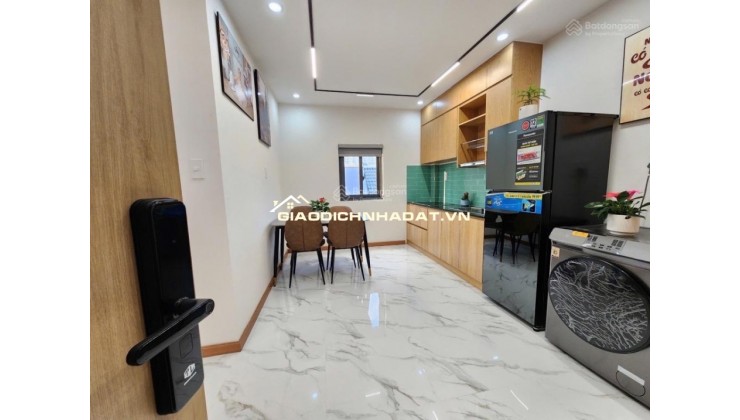 Bán toà nhà 15 CHDV trung tâm quận 10, có thang máy, dòng tiền 130tr/th, chỉ 23 tỷ