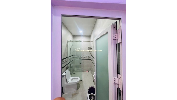 BÁN NHÀ GÓC 2 MẶT TIỀN, QUẬN 11 – GẦN CÔNG VIÊN ĐẦM SEN - SIÊU THỊ