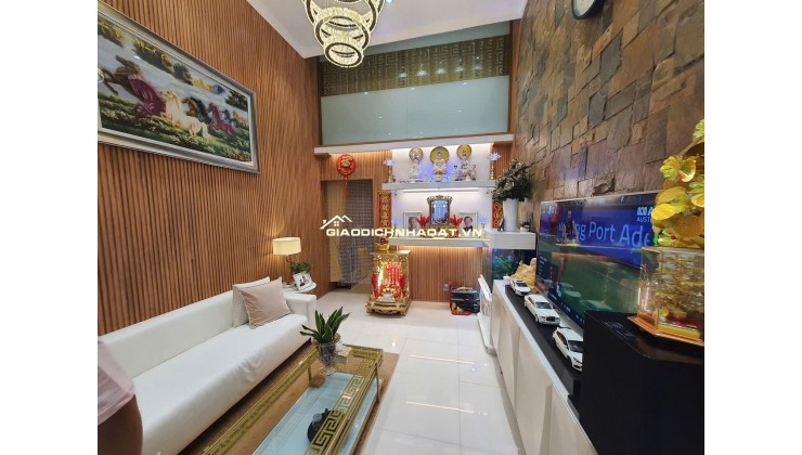 Bán nhà quận 1, Nguyễn Trãi, 64m2, hẻm xe hơi, KD khách sạn & công ty, 13.5 tỷ