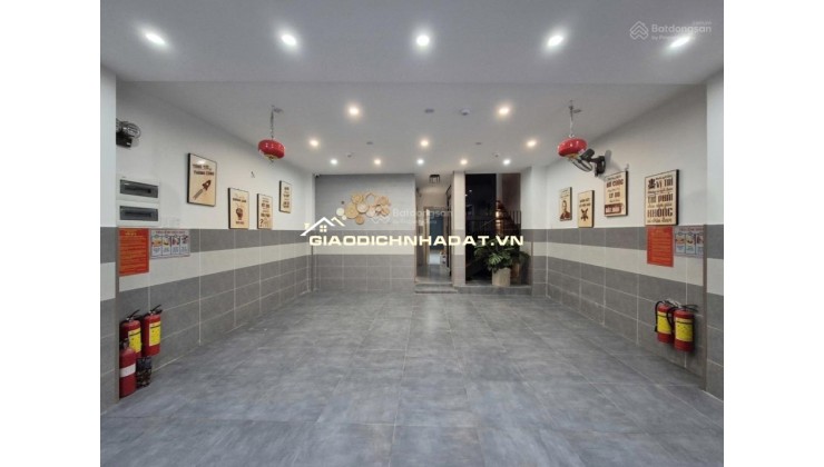 Bán toà nhà 15 CHDV trung tâm quận 10, có thang máy, dòng tiền 130tr/th, chỉ 23 tỷ