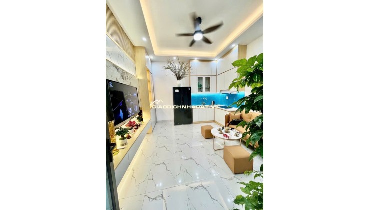 GÀ ĐẺ TRỨNG VÀNG – MẶT NGÕ TRƯƠNG ĐỊNH – Ô TÔ VÀO NHÀ – 5 TẦNG – 6.45 TỶ