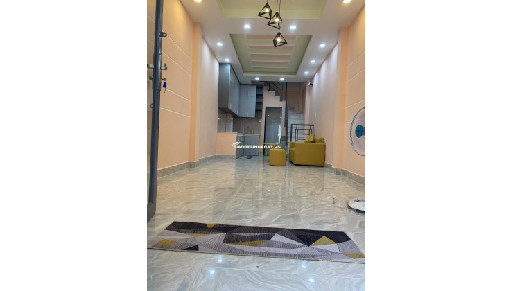 Gấp! Nhà 5 tấm LHP Q10,thông tứ phương,nở hậu