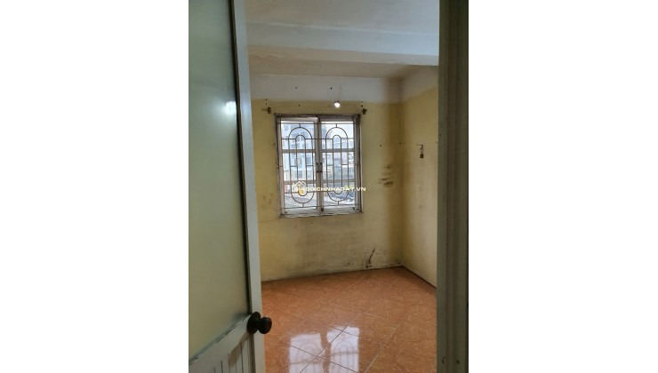 Nhà mặt đường Ngọc Lâm, quận Long Biên, 25m2 x 3 tầng