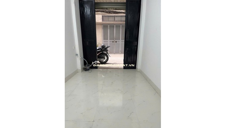 GÀ ĐẺ TRỨNG VÀNG – MẶT NGÕ TRƯƠNG ĐỊNH – Ô TÔ VÀO NHÀ – 5 TẦNG – 6.45 TỶ