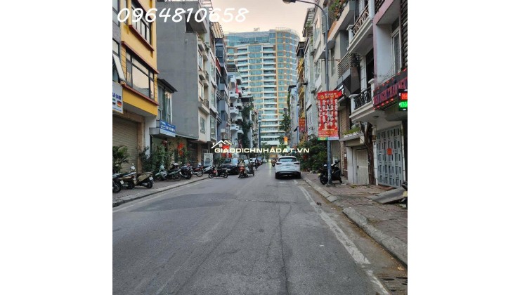 MẢNH ĐẤT LẠC LONG QUÂN - MẶT NGÕ KINH DOANH - GARA ÔTÔ - CÁCH PHỐ 3 NHÀ - MẶT TIỀN 15M - XÂY CCMN TUYỆT ĐẸP.  Dt 197m, có nhà 4 tầng.