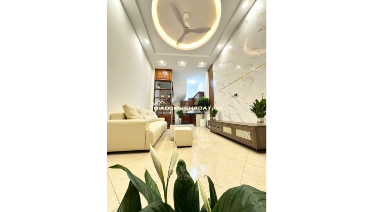 Bán nhà riêng siêu hiếm Hoàng Mai - Hà Nội 30m2 6,8 tỷ