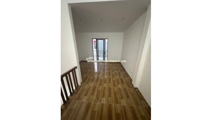 Bán nhà mặt ngõ siêu hiếm Tân Mai Hoàng Mai Hà Nội 32m2