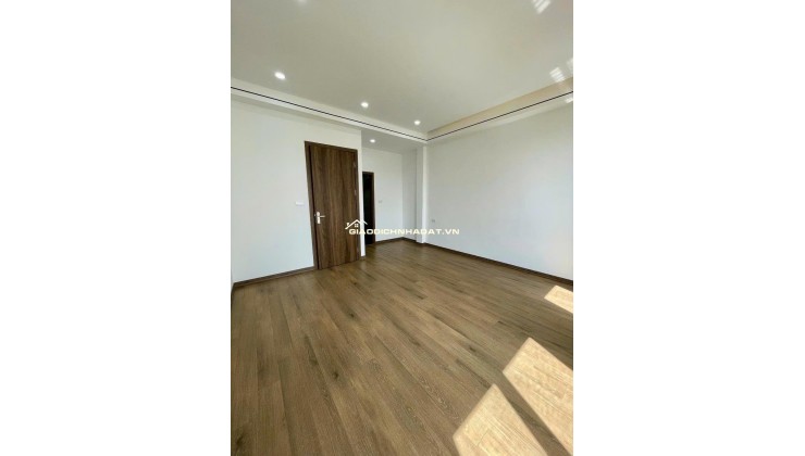 NHÀ MỚI ĐẸP- XÂY ĐỘC LẬP THOÁNG TRƯỚC SAU- NGÕ TO THÔNG- AN SINH ĐỈNH, LH 0988 182 160