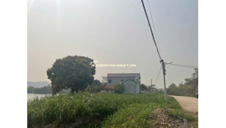 BÁN NHANH 3 LÔ ĐẤT LIỀN KỀ-LÔ GÓC 3 MẶT TIỀN VIEW MẶT HỒ-XÃ YÊN SƠN-TAM ĐIỆP. GIÁ CHỈ 1,8xx tỷ. TEL: 0945.525.982