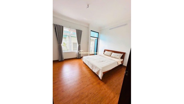 Bán Nhà Mới Đẹp Hoàng Mai - 30m² - Ngõ Thông - Ô Tô Đỗ Sát Nhà - Giá Chỉ 6x Tỷ