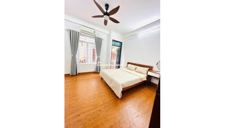 Bán Nhà Mới Đẹp Hoàng Mai - 30m² - Ngõ Thông - Ô Tô Đỗ Sát Nhà - Giá Chỉ 6x Tỷ