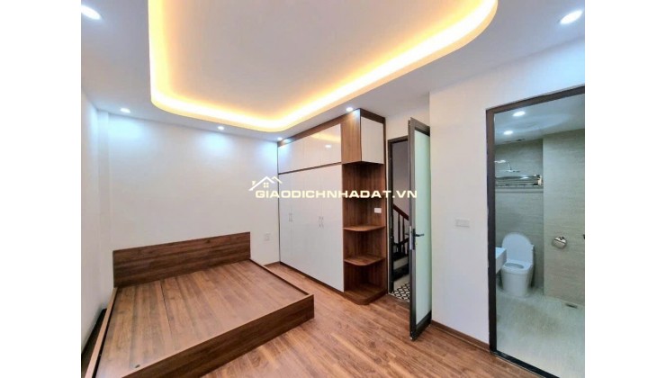 Bán Nhà Mới Đẹp Hoàng Mai - 30m² - Ngõ Thông - Ô Tô Đỗ Sát Nhà - Giá Chỉ 6x Tỷ