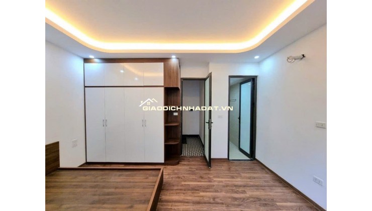 Bán Nhà Mới Đẹp Hoàng Mai - 30m² - Ngõ Thông - Ô Tô Đỗ Sát Nhà - Giá Chỉ 6x Tỷ