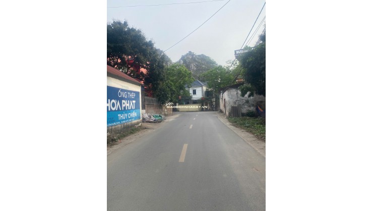 mặt đường liên xã tại Phụng châu 
71,5m đã trừ lưu không 
măt tiền đẹp xe ô tô qua quá là hợp lý .liên hệ em : 0982772877