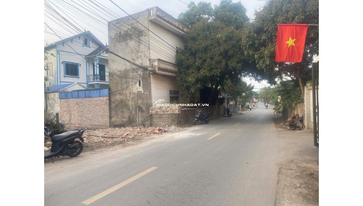 mặt đường liên xã tại Phụng châu 
71,5m đã trừ lưu không 
măt tiền đẹp xe ô tô qua quá là hợp lý .liên hệ em : 0982772877