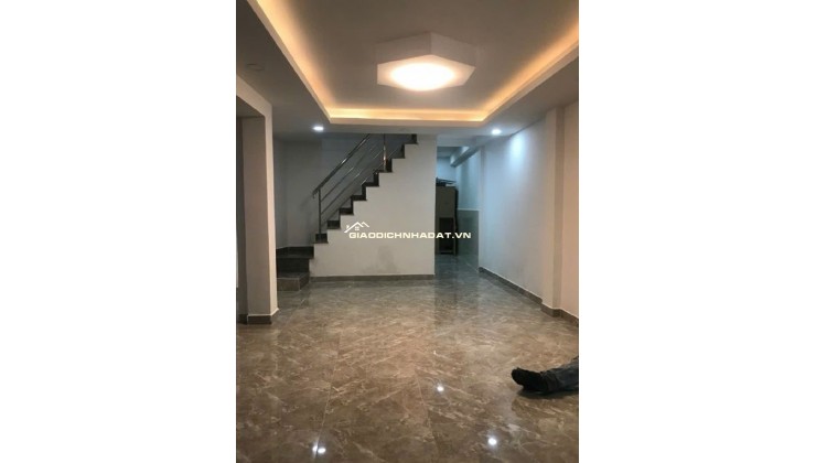 BÁN NHÀ QUẬN 3 - CMT8 - MẶT TIỀN HƠN 4 MÉT - NHỈNH 5 TỶ