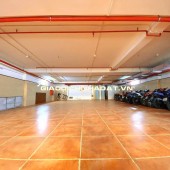 BÁN GẤP TÒA BUILDING MẶT PHỐ KHU VỰC HOÀNG QUỐC VIỆT, BƯỞI, DIỆN TÍCH 251M2, MỚI TINH 7 TẦNG NỔI, TUM, CÓ HẦM. MT KHỦNG 11M.