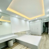 Siêu phẩm Phú Đô 6 tầng ngõ ô tô 7 chỗ vào nhà, mới tinh, thang máy chạy vù vù