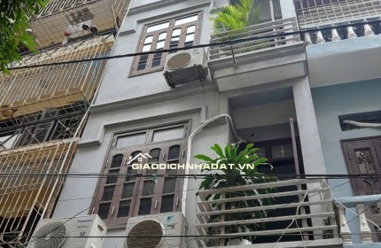 Nhà 4 tầng mặt ngõ kinh doanh phố Tây Sơn, Đống Đa, lô góc, gần phố, sổ vuông, 4.2 tỷ.