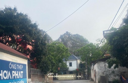 mặt đường liên xã tại Phụng châu 
71,5m đã trừ lưu không 
măt tiền đẹp xe ô tô qua quá là hợp lý .liên hệ em : 0982772877