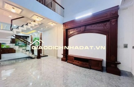 BÁN NHÀ GẤP ! PHAN HUY ÍCH - GÒ VẤP – HẺM THÔNG – Ô TÔ NGỦ TRONG NHÀ