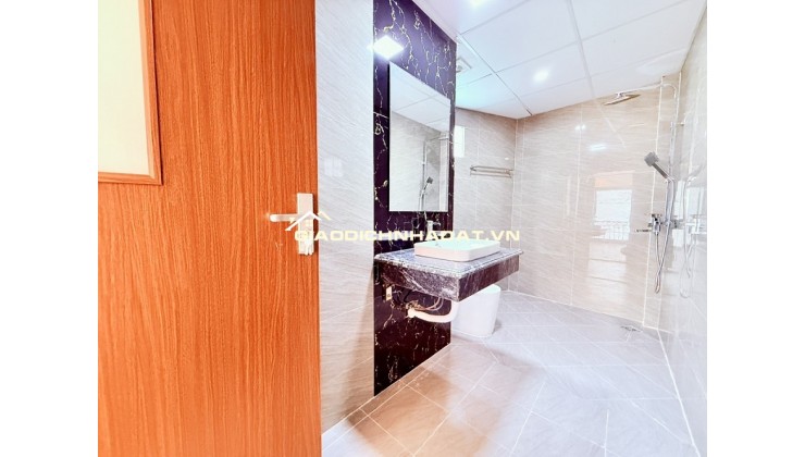Bán nhà 5 tầng, 35m², 4PN, 3WC, Long Biên - 5.7 tỷ
