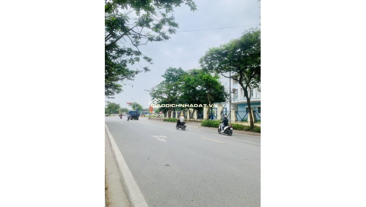 PHÚC LỢI 16tỷ MẶT TIỀN 6m,PHÂN LÔ VỈA HÈ Ô TÔ TRÁNH NHAU,LONG BIÊN HÀ NỘI