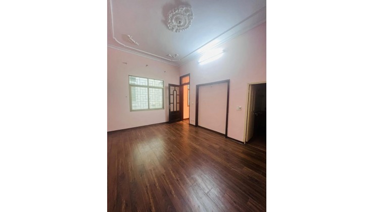 Lô góc ngõ ba gác tránh Trương Định 57m2 x 4 tầng. Gần phố, kinh doanh