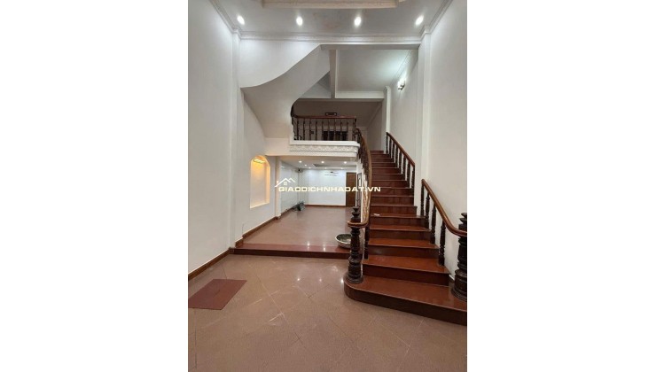 Bán Nhà Phố Vương Thừa Vũ 48m x 5 Tầng - Phân Lô - Cách Phố 10m - Giá 15,2 Tỷ