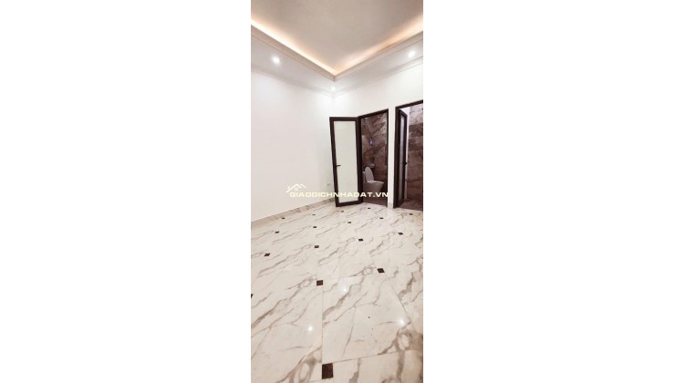 Bán nhà Hoàng Liệt - Hoàng Mai. DT 50m x 5 tầng. Lô góc, thang máy, ô tô, kinh doanh