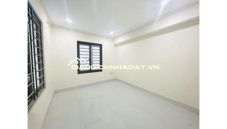 RẺ NHẤT THÁI THỊNH ĐỐNG ĐA 7.8 TỶ 51M NGÕ NÔNG VÀI BƯỚC RA MP THÁI THỊNH, CHỈ VIỆC XÁCH VALI VỀ Ở