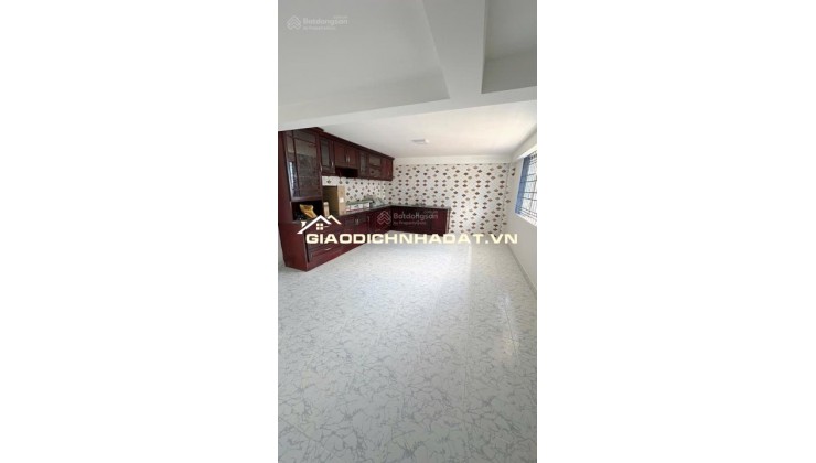 Mặt bằng KD sầm uất nhất khu vực Q. 8, 5 tầng (HC đủ) - 2 MT Tạ Quang Bửu, giá chỉ 16 tỷ TL