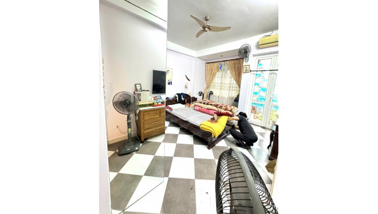 Chính chủ bán nhà KĐT Văn Quán Full  nội thất