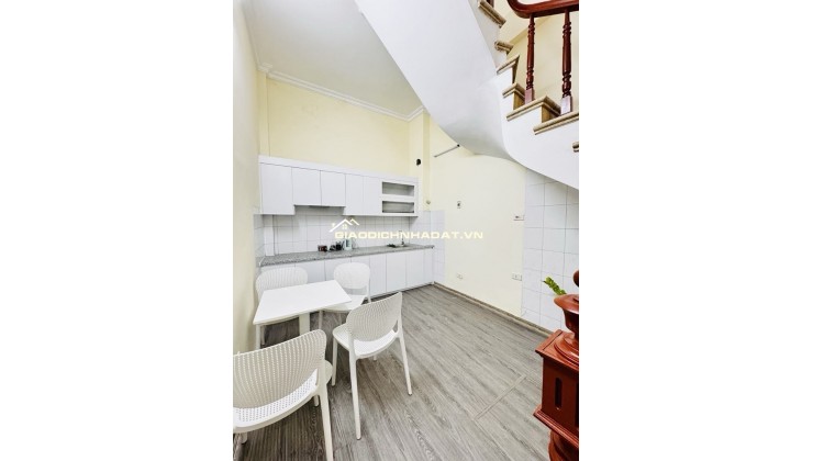 NHÀ ĐẸP BỒ ĐỀ - 6 TẦNG THANG MÁY KÍNH - BÃI GỬI Ô TÔ GẦN NHÀ - KHU VỰC ĐANG PHÁT TRIỂN MẠNH 
DT 67m2 x chỉ hơn 8Ty