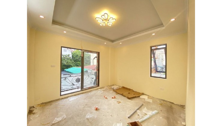 Bán nhà Nam Dư - Lĩnh Nam - Hoàng Mai, DT 30m x 5 tầng, Ô tô đỗ cửa