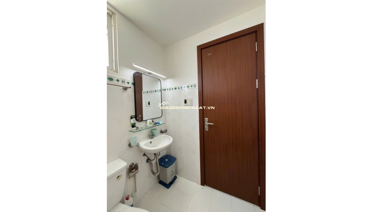 Cần bán căn hộ chính chủ 101.7m2 The Mansion, Nguyễn Văn Linh, Bình Chánh
