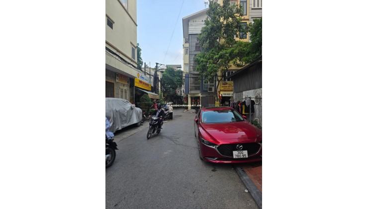 Mặt phố Kinh Doanh TT Cầu Giấy – 5 tầng58m2 – Oto tránh – Thang Máy chờ – Nhỉnh 20tỷ